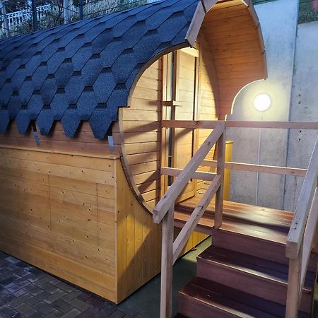 Haus Strandkoerv Mit Fass-Sauna Loddin Esterno foto