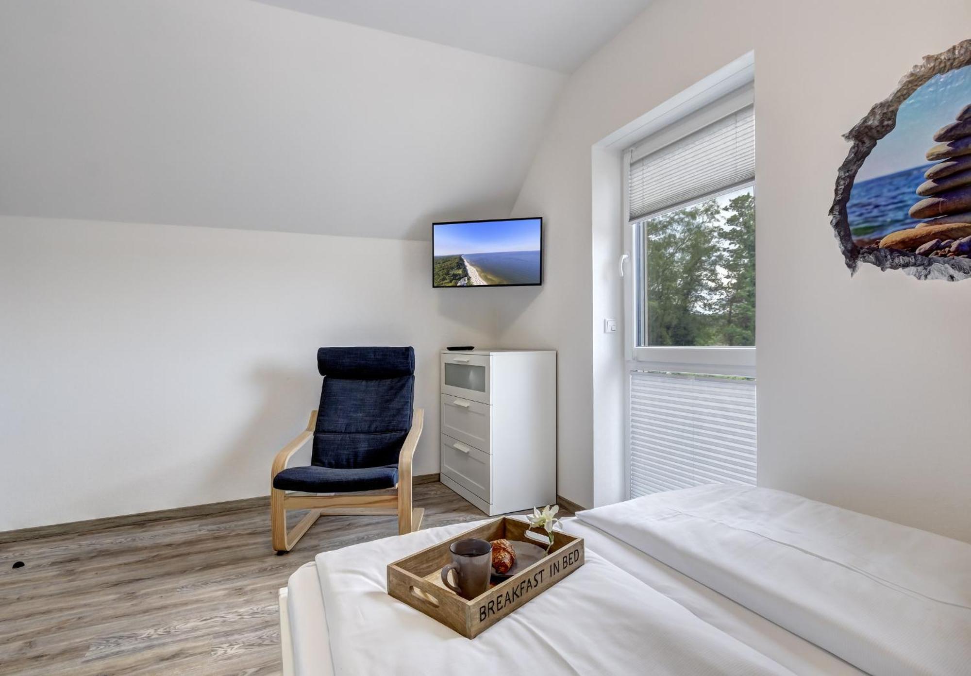 Haus Strandkoerv Mit Fass-Sauna Loddin Esterno foto