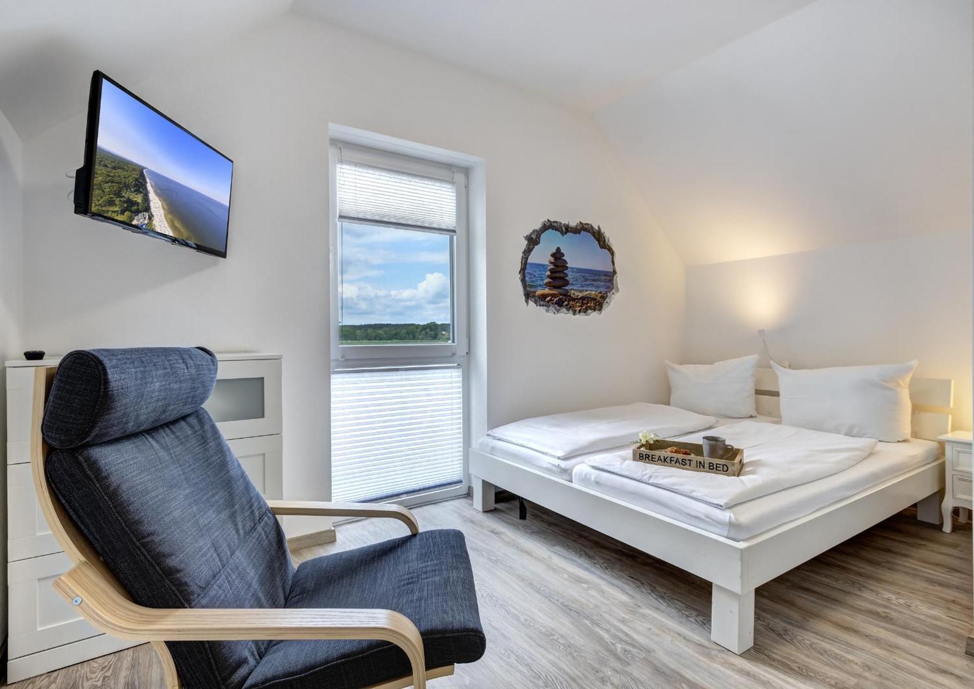 Haus Strandkoerv Mit Fass-Sauna Loddin Esterno foto