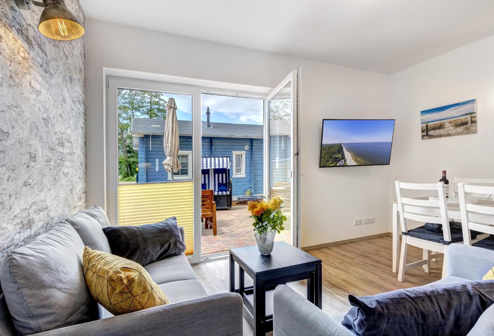Haus Strandkoerv Mit Fass-Sauna Loddin Esterno foto